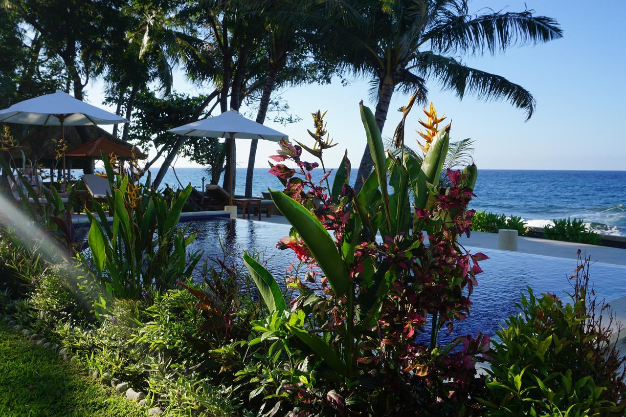 Alam Mimpi Bali Hotel Tejakula Exterior foto